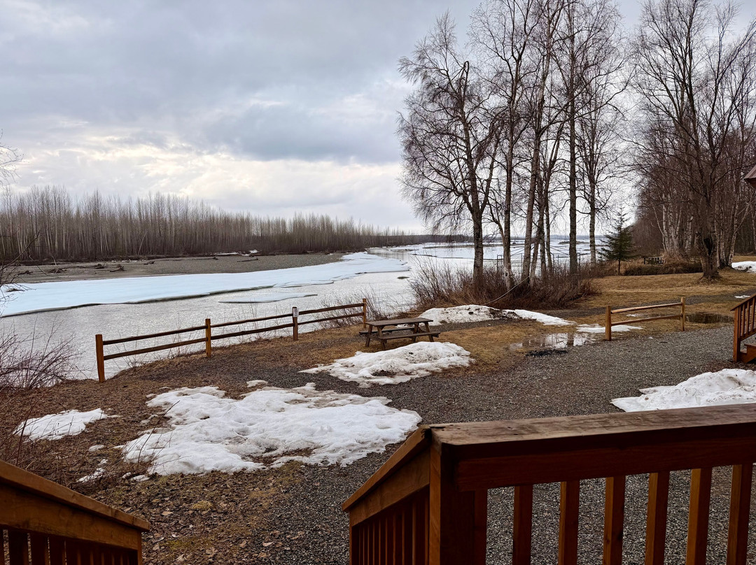 Susitna River Lodging, Backwoods Cabins主图