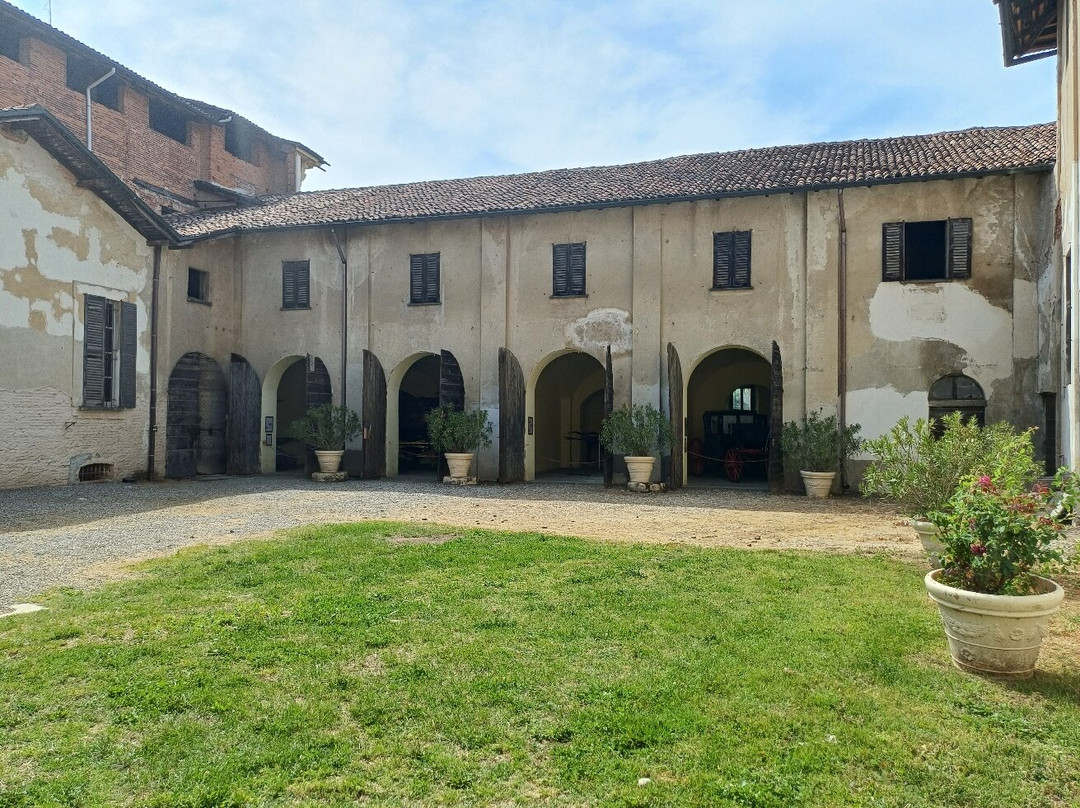 Le Scuderie di Villa Arconati-博拉泰必去景点