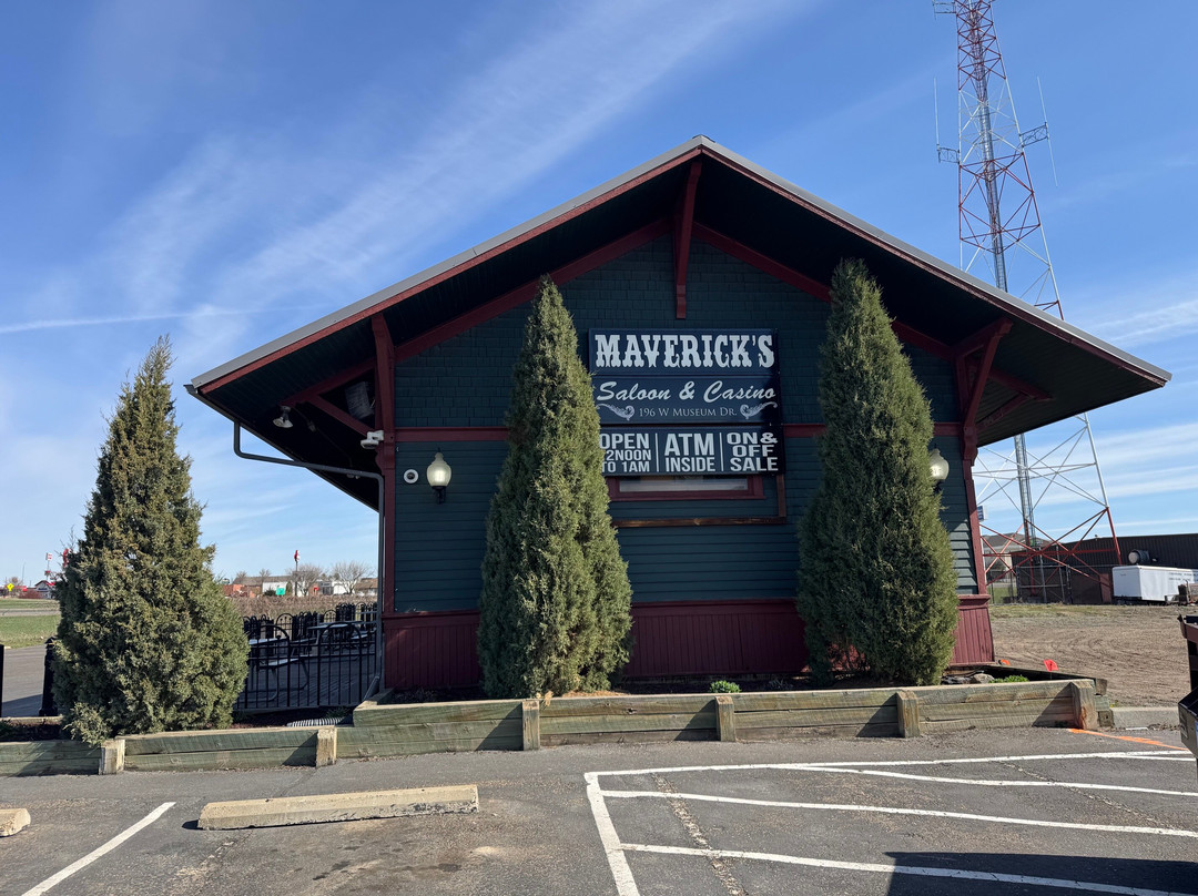 Mavericks Saloon & Casino-Dickinson必去景点