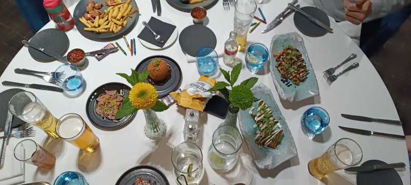 巴尔莫罗恩酒店-旅行者