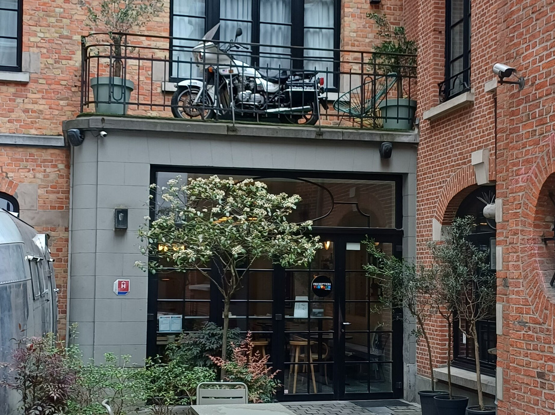 复古酒店主图