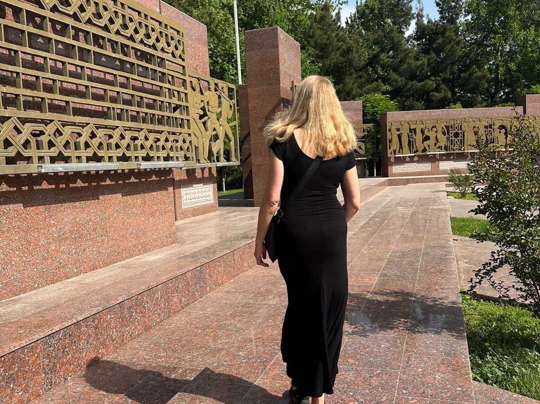 Courage Earthquake Memorial-塔什干必去景点