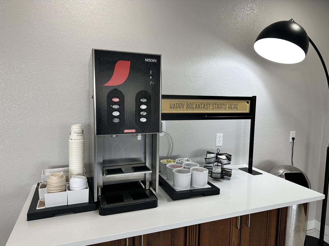 夏延尼贝斯特韦斯特SureStay Plus酒店主图
