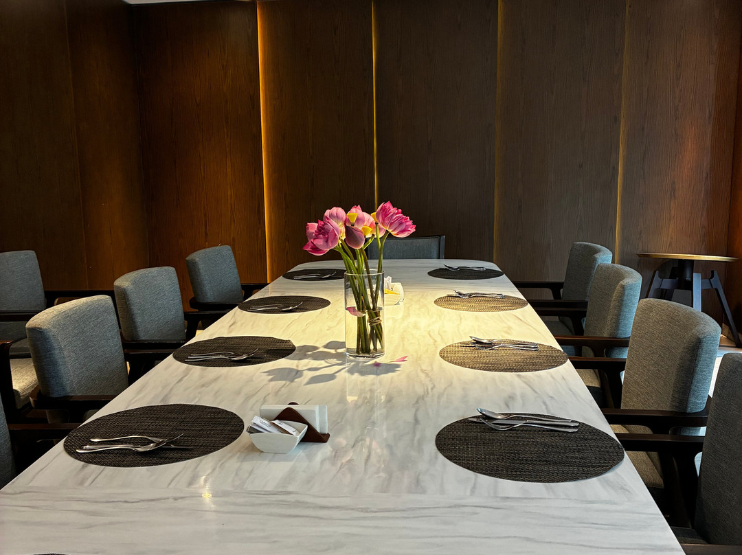 Treat Restaurant