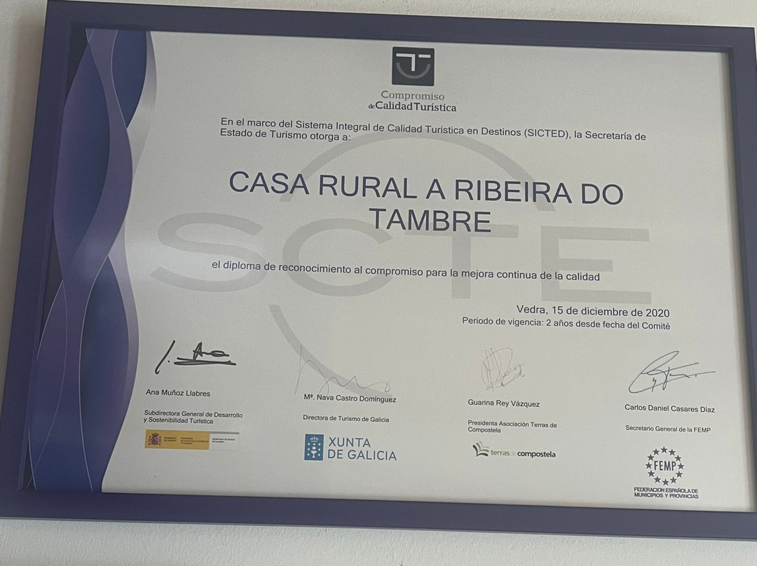 A Ribeira do Tambre主图