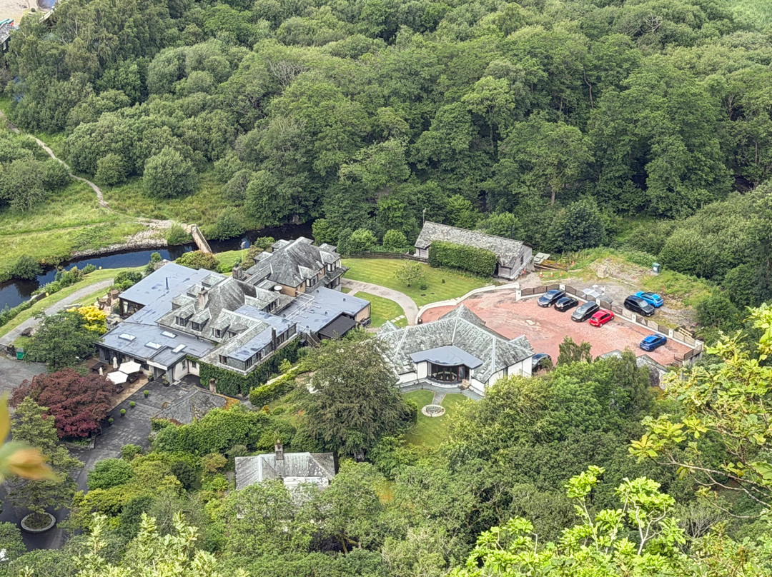 玛丽山酒店主图