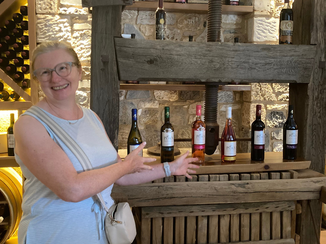 Petra Marinou Winery-Linopotis必去景点