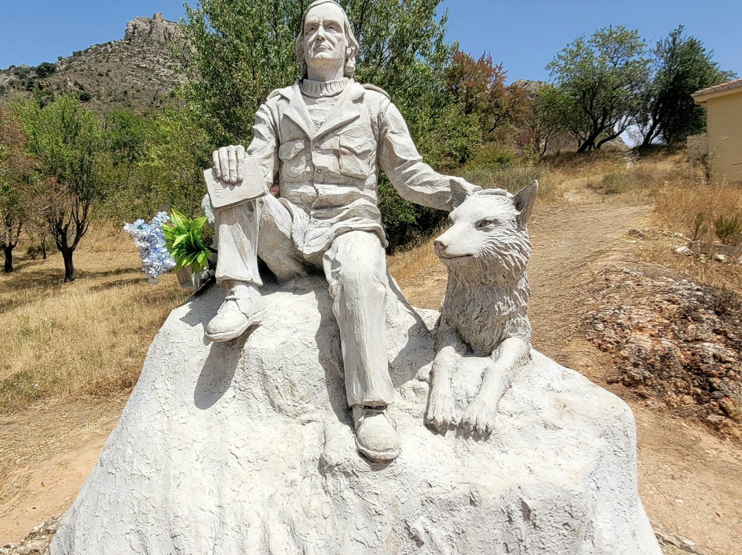Monumento a Félix Rodríguez de la Fuente
