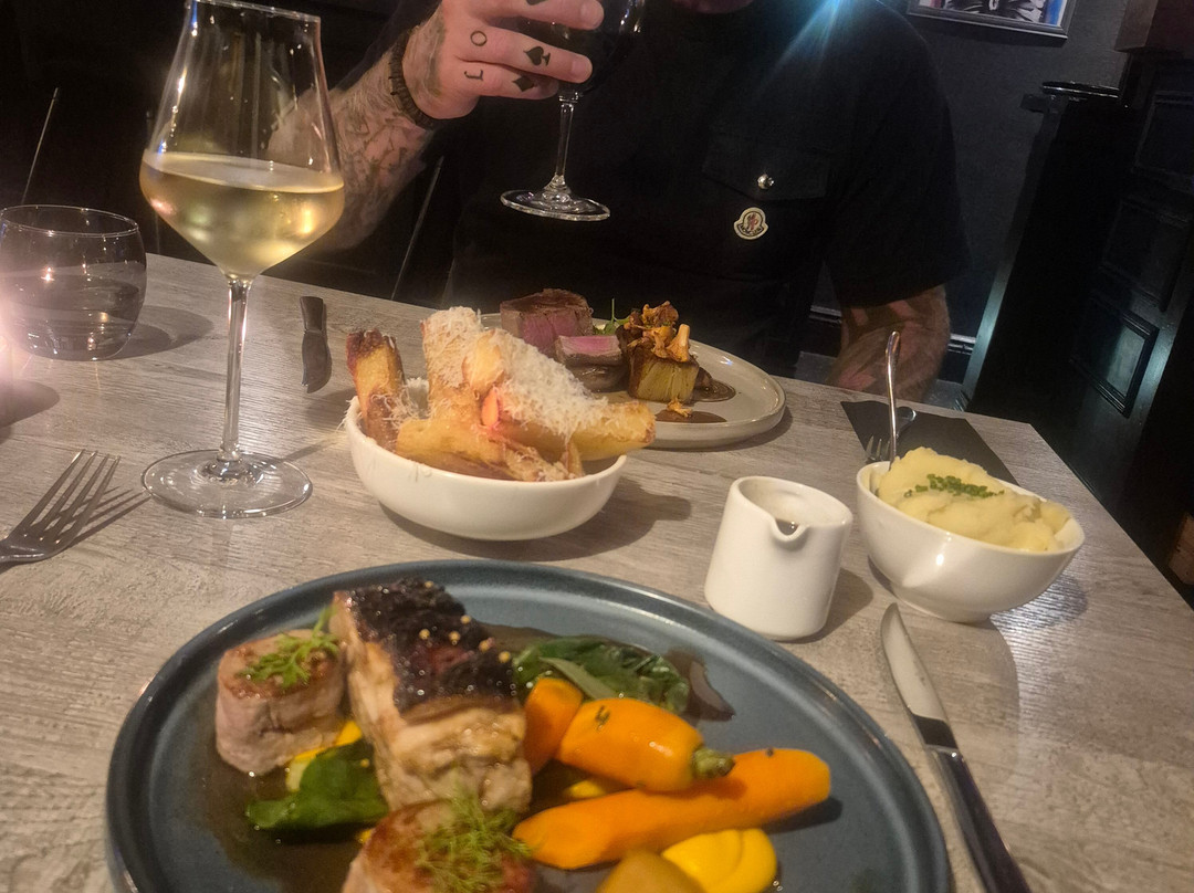 UNioN Wine Bar & Kitchen