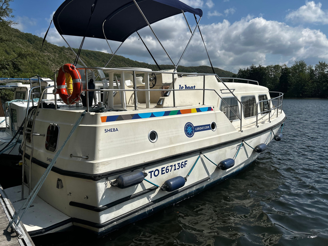 Le Boat - Douelle-Douelle必去景点