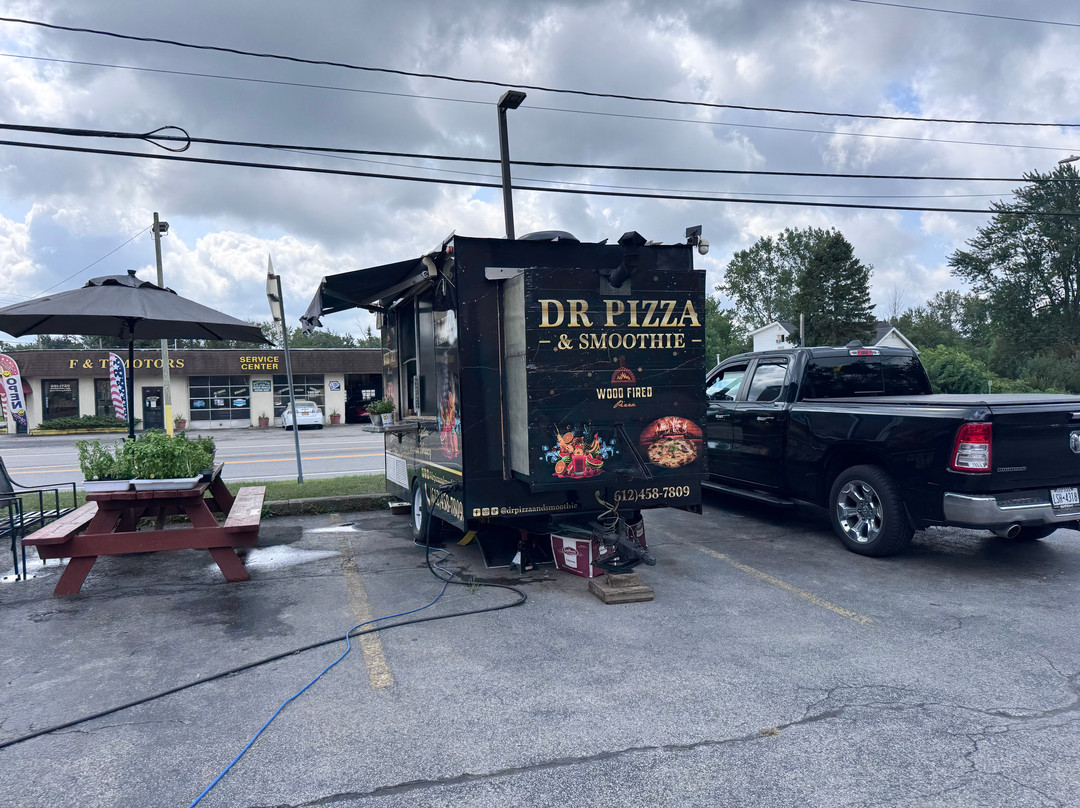 Dr Pizza & Smoothie