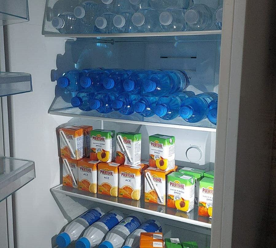玫瑰别墅酒店主图