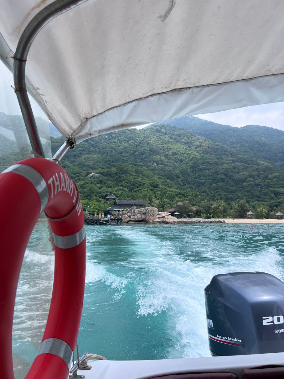 宁万湾阿尔雅酒店-旅行者