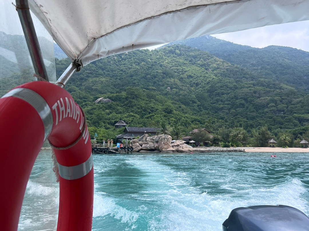 宁万湾阿尔雅酒店主图
