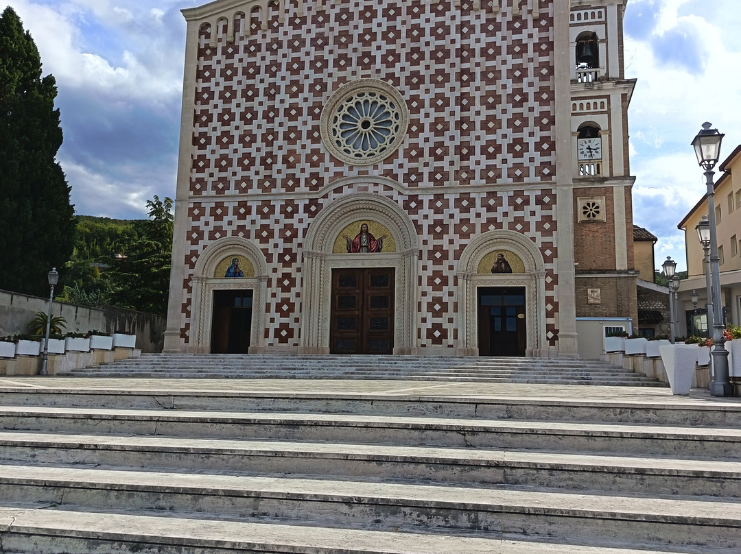 Santuario del Volto Santo-Manoppello必去景点