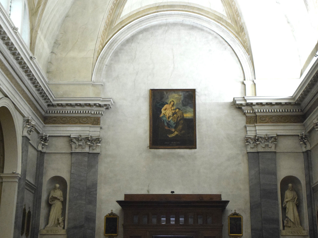 Chiesa San Zenone e Martino-拉齐塞必去景点