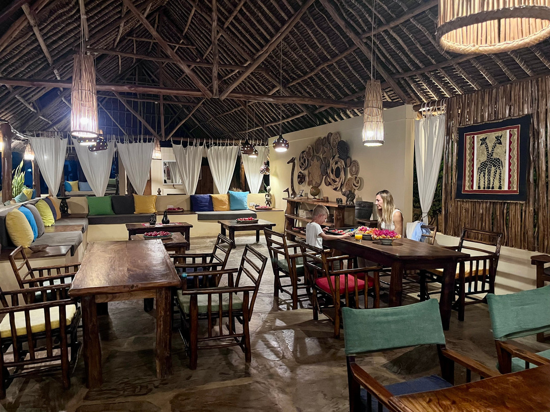你我在非洲山林小屋主图