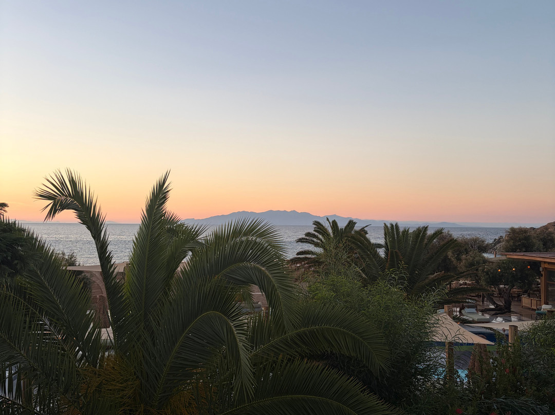 Myconian Sunrise Relais & Chateaux Hotel主图