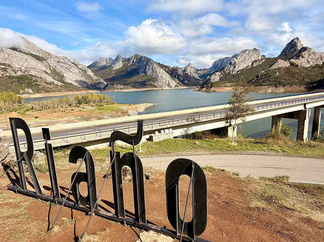 Embalse De Riaño-Riano必去景点