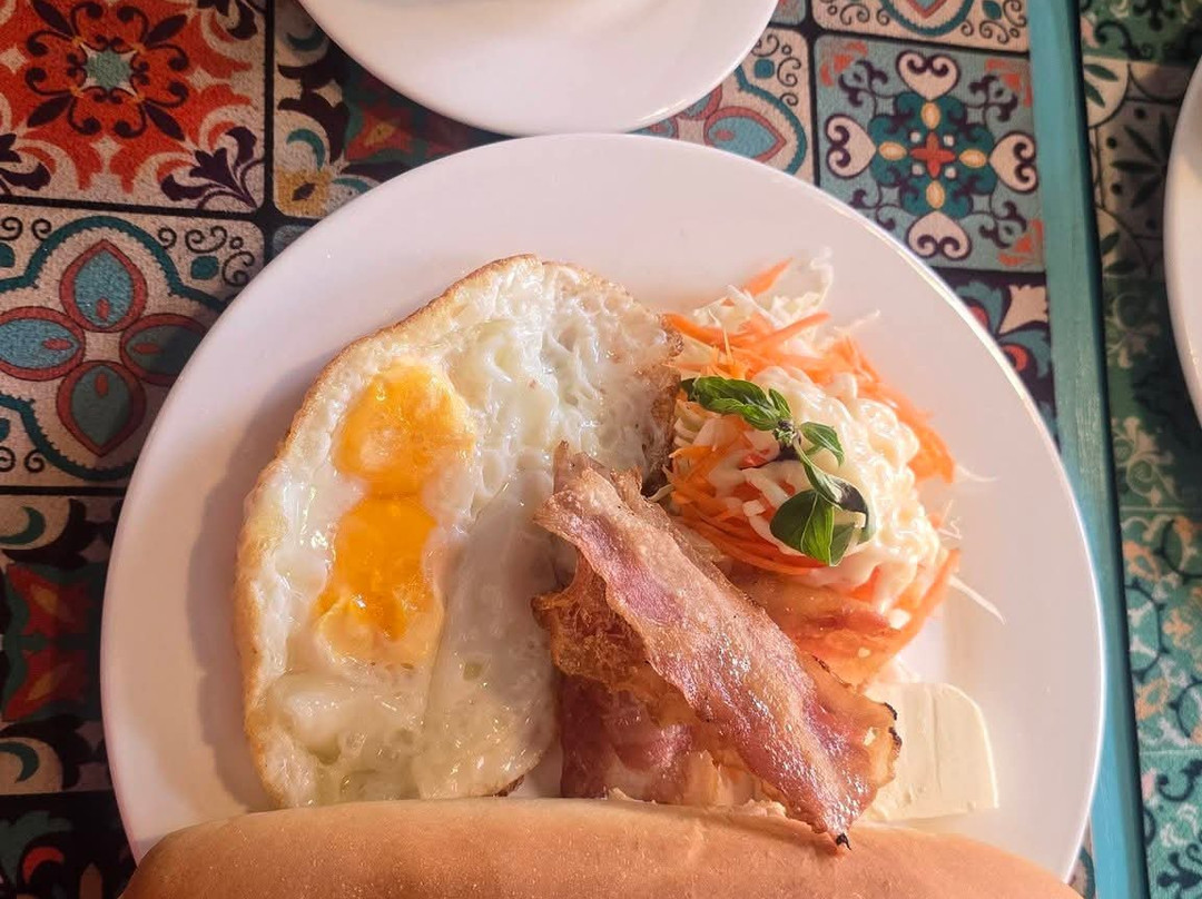 Mama Tia's Kitchen