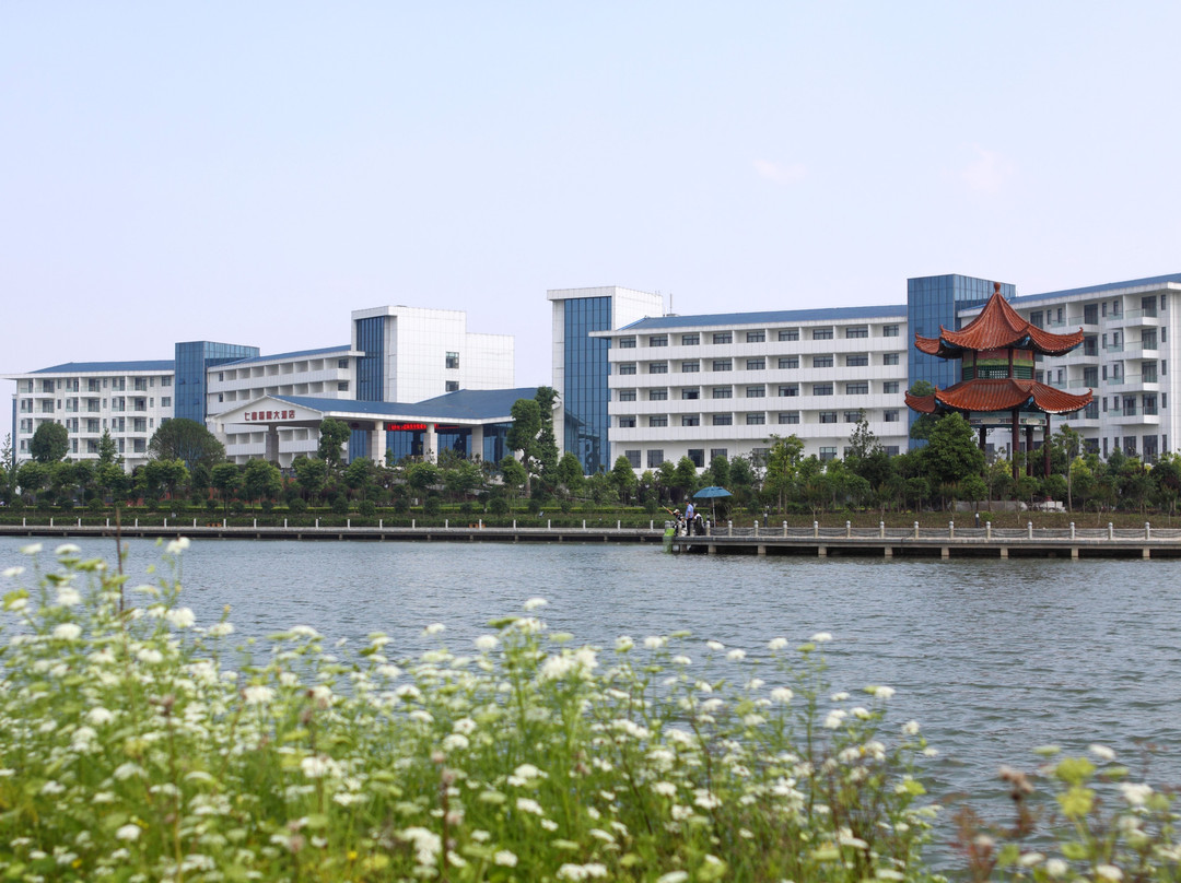 潜江七喜温德姆花园酒店主图