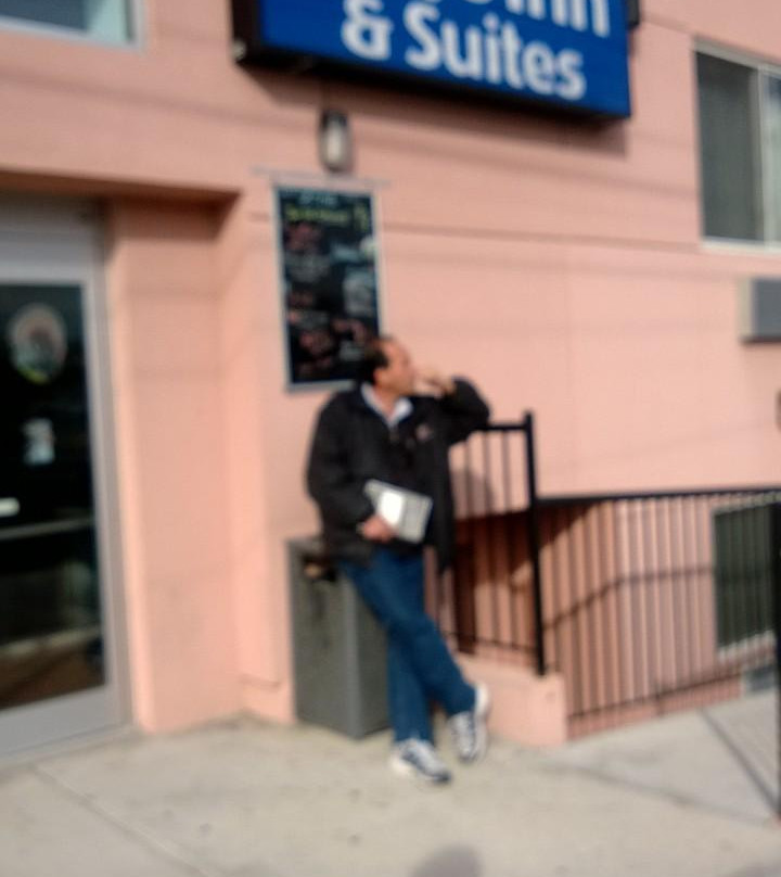 臭氧公园戴斯套房酒店