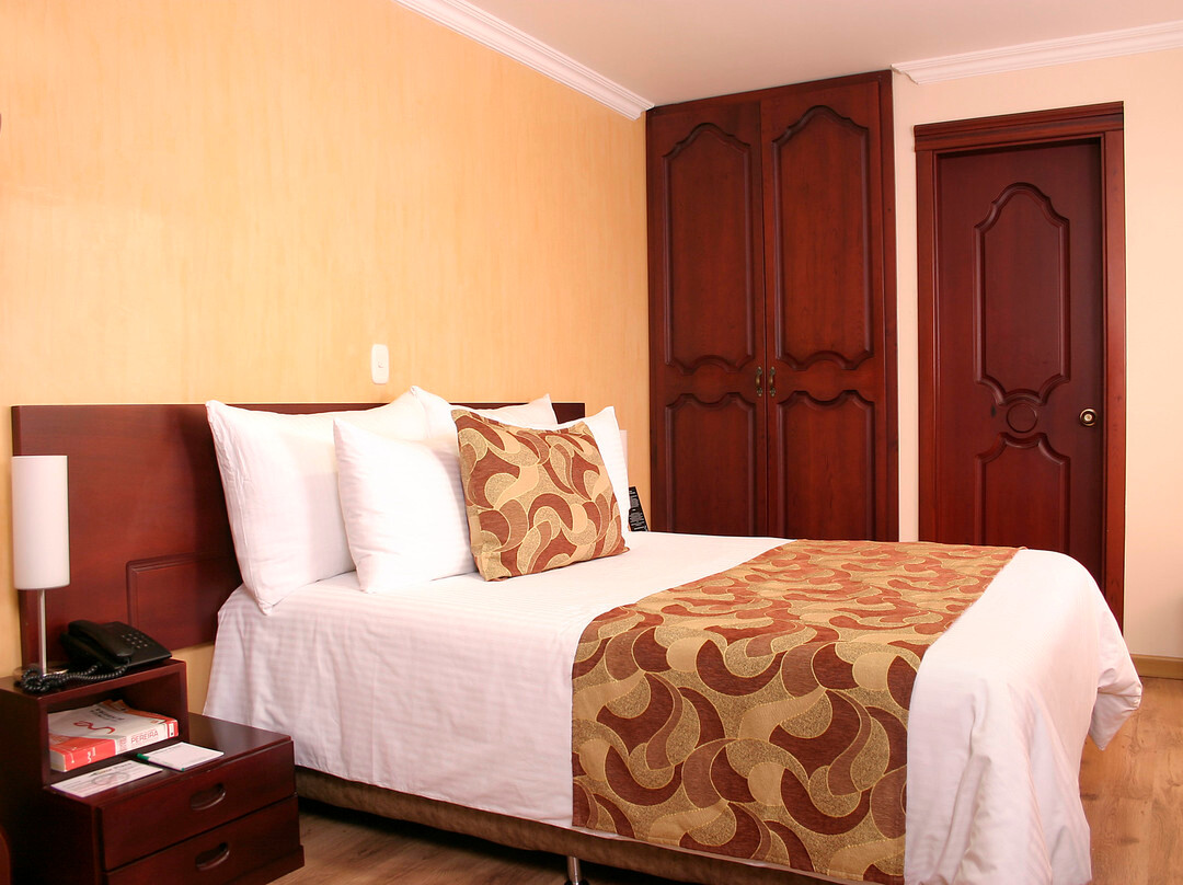 Hotel Luxor Plaza Pereira