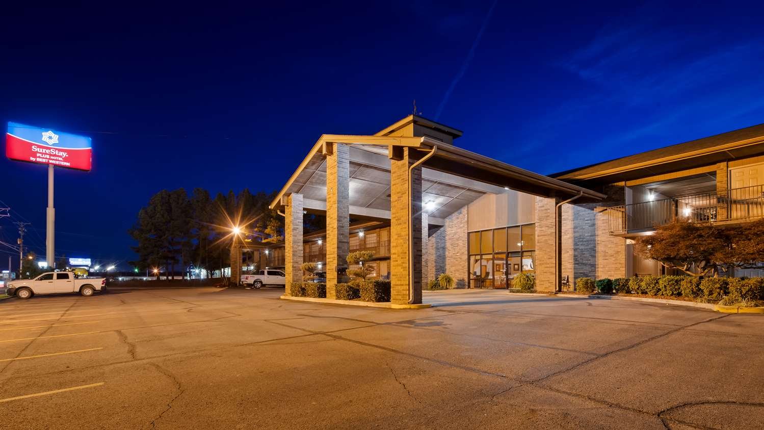 SureStay Plus By Best Western Poteau-官方