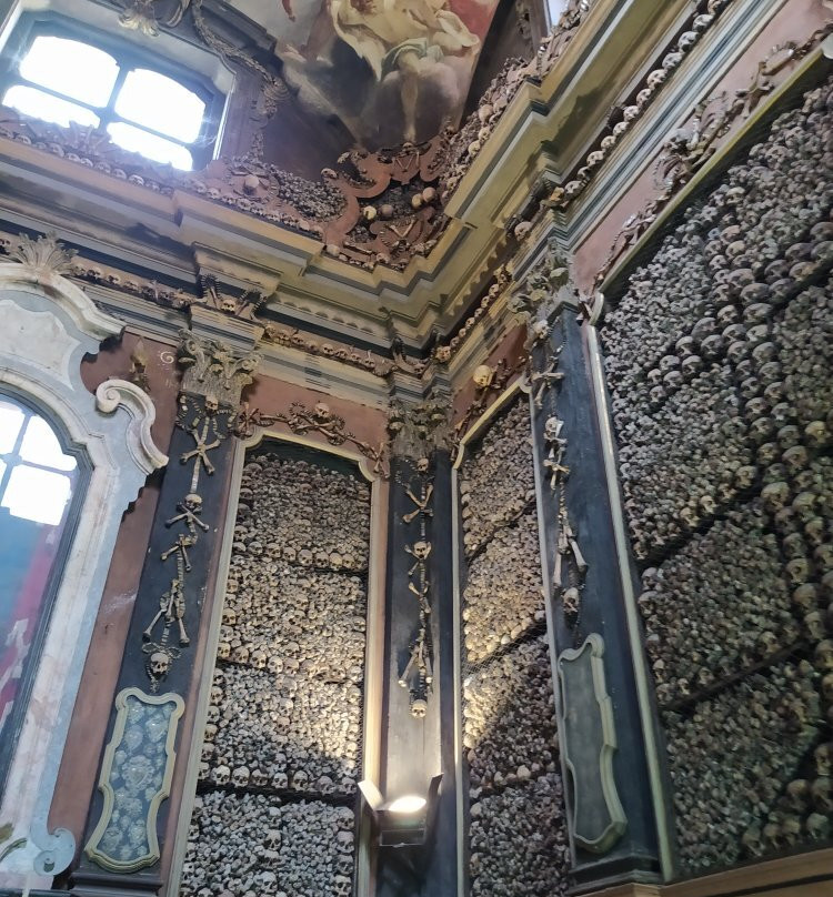 圣贝纳迪诺骸骨教堂景点图片