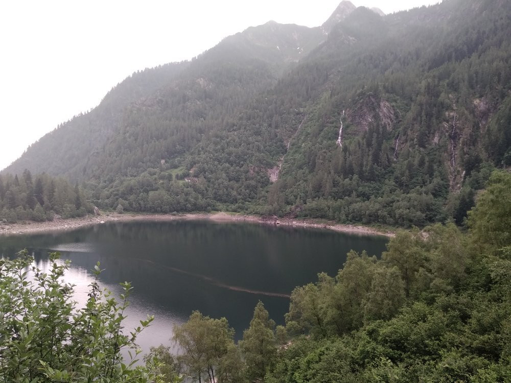 Cascata del Sejont sul Lago Antrona景点图片