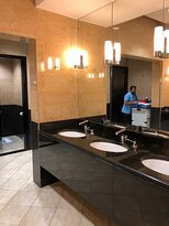 Galleria Mall-朱拜尔必去景点