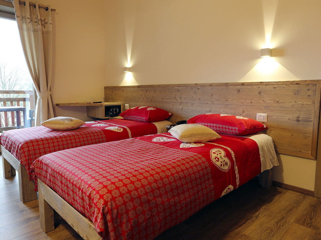 Vilminore di Scalve酒店住宿-Alpen Chalet - Charme Mountain Hotel -