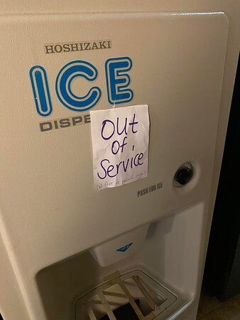 AmericInn by Wyndham Peoria主图