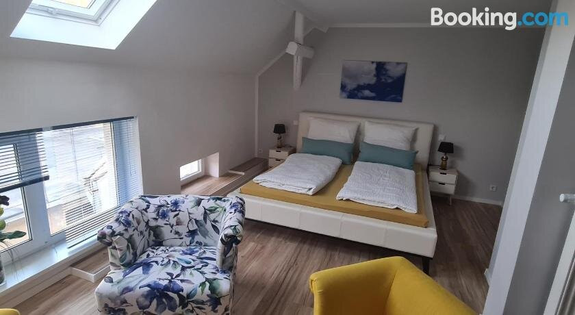 Gästezimmer Treuen Bed & Breakfast主图