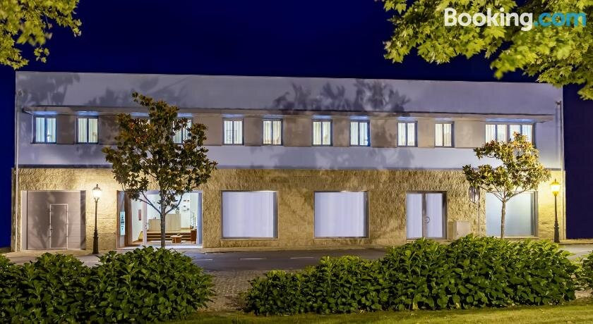 Boutique Mouras主图