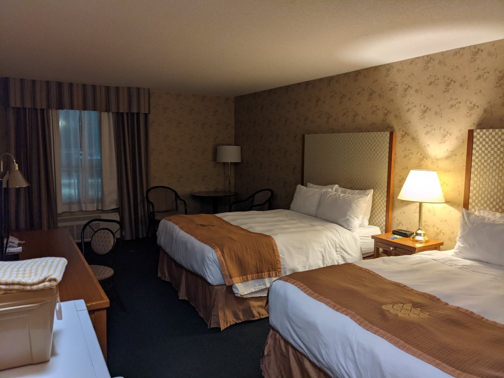 Lakeview Inns & Suites - Fort Saskatchewan主图