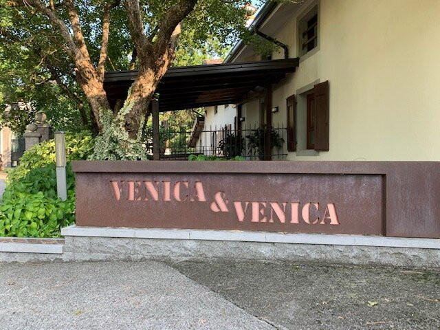 Venica & Venica景点图片