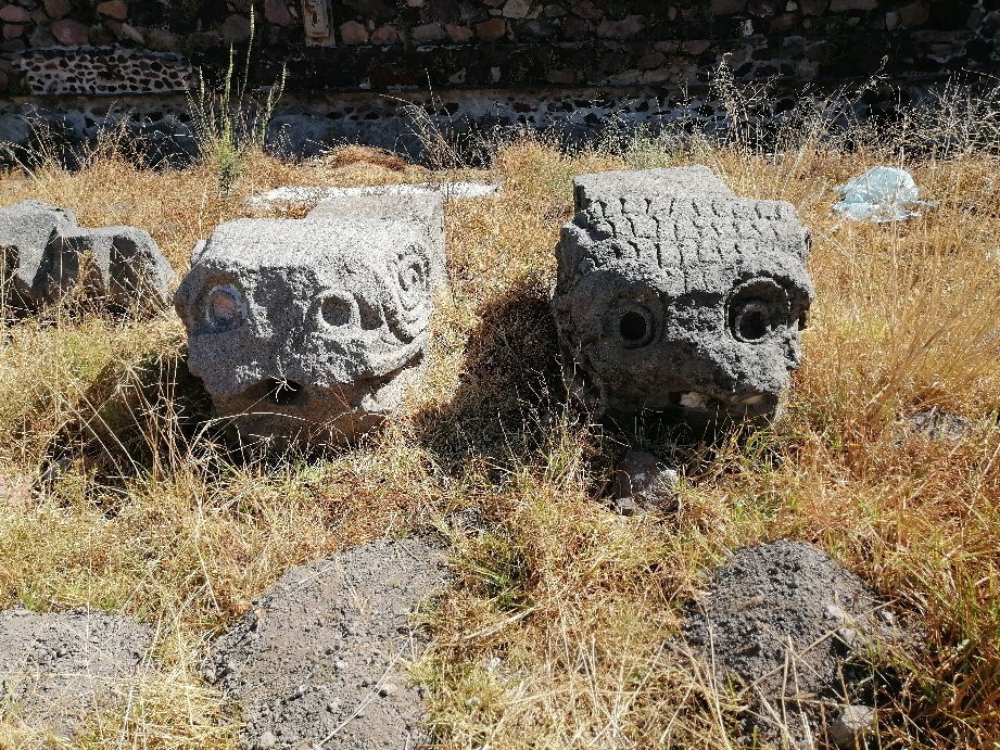 Piramide de la Serpiente Emplumada景点图片
