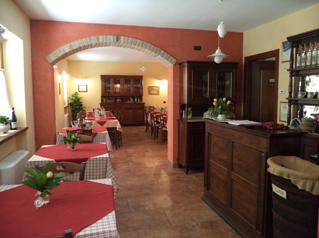 Calosso餐馆和美食-Agriturismo Bongiovanni