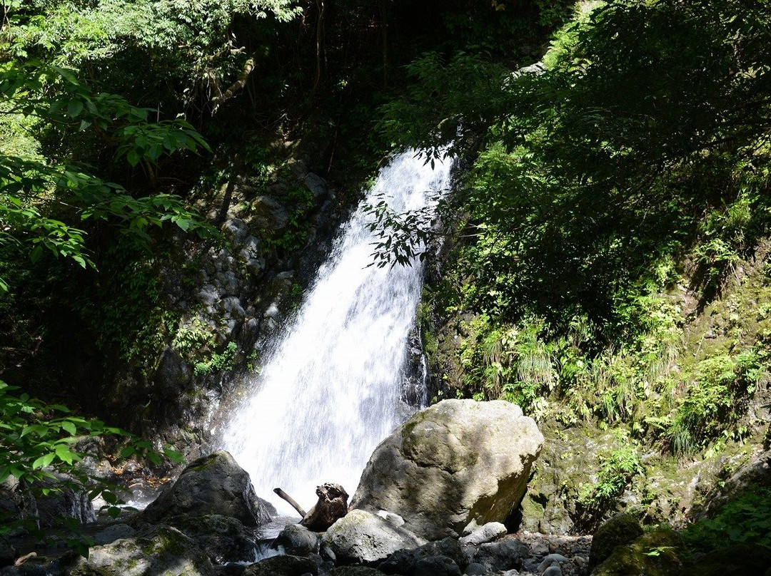 Oseri Falls景点图片