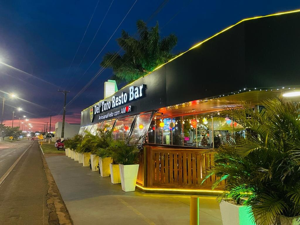 Ponta Pora餐馆和美食-Del'Toro Resto Bar