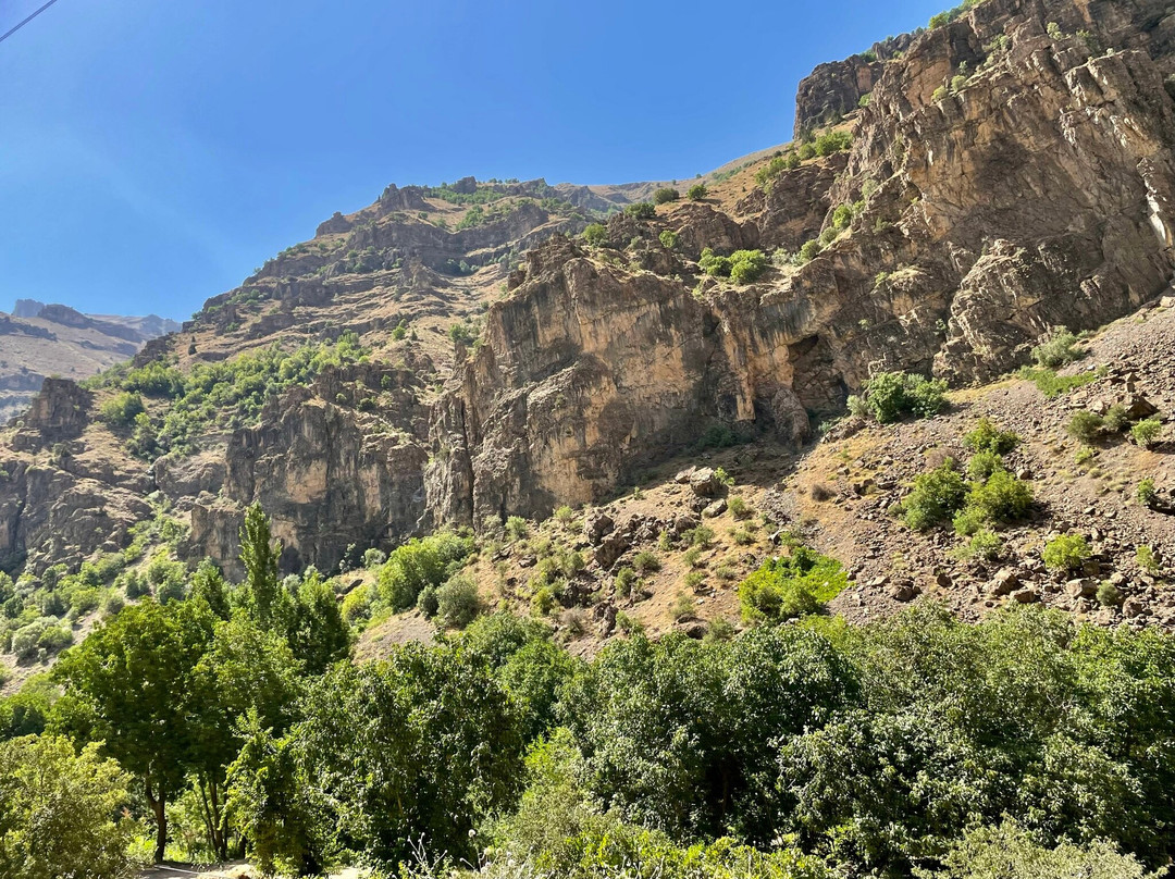 Beyaz Şelale-Hakkari必去景点