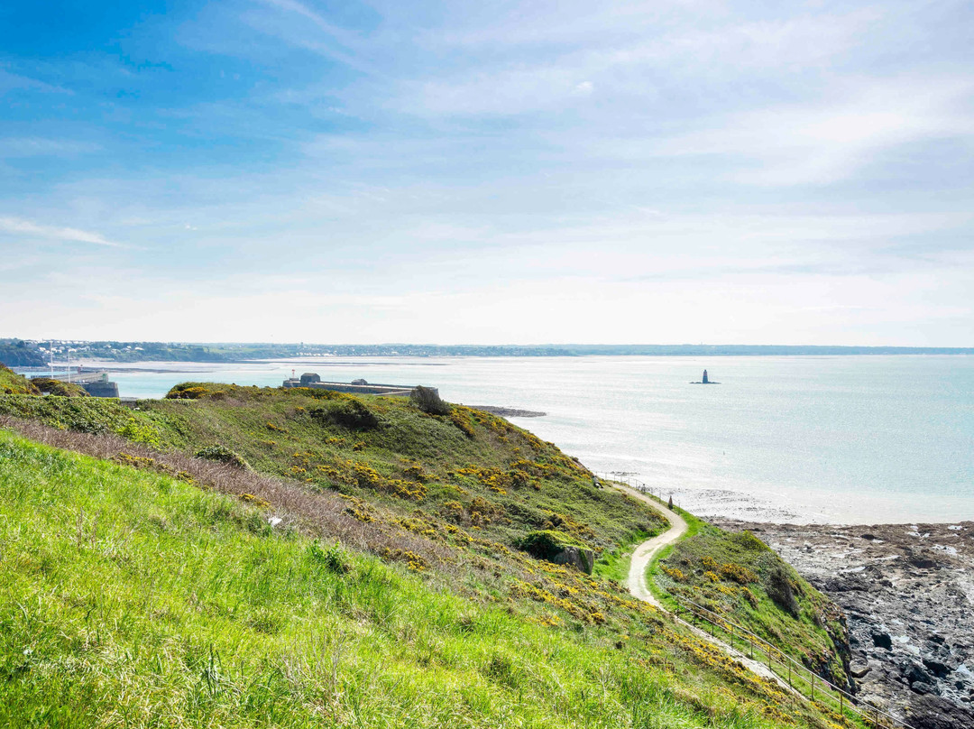 宜必思尚品马约特岛机场酒店主图