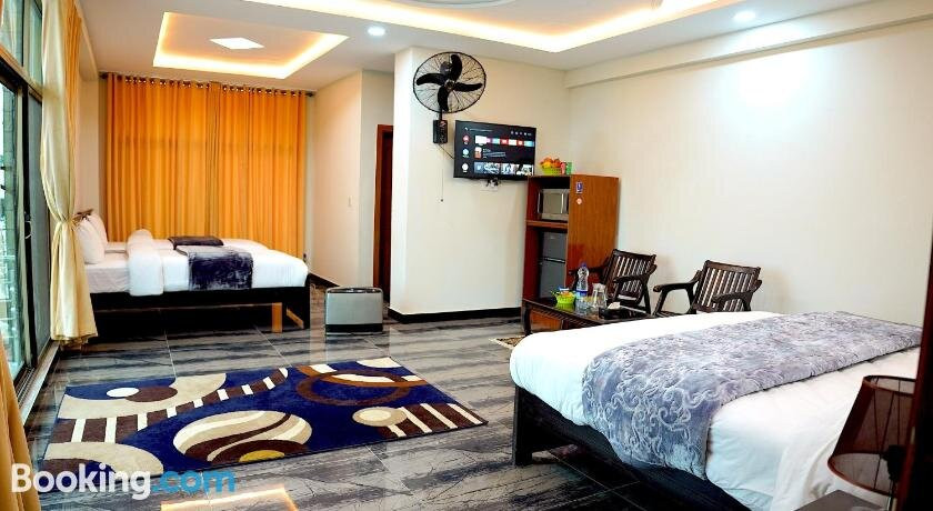 Grand Taj Hotel