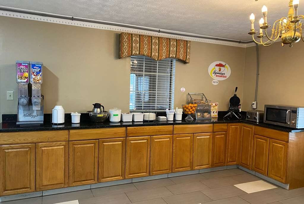 Super 8 by Wyndham Covington主图