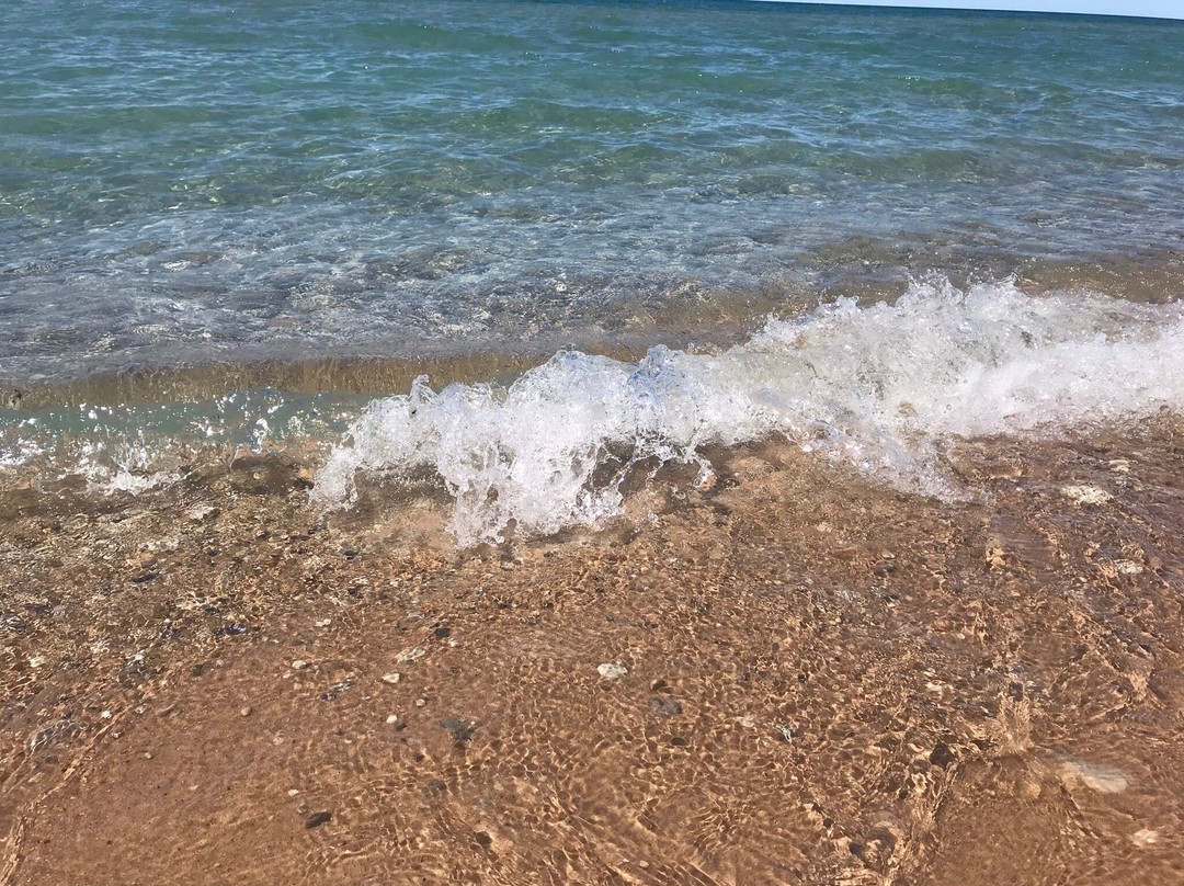 Esch Beach景点图片