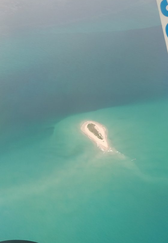 Air Fraser Island-赫维湾必去景点