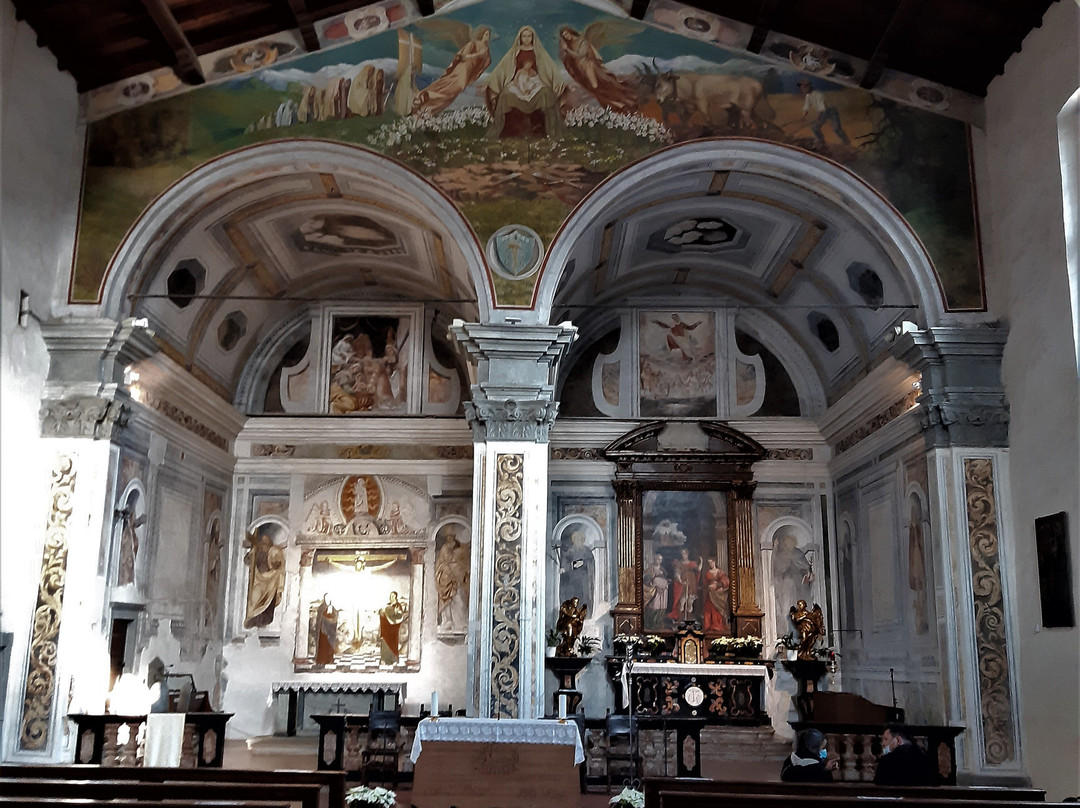 Monastero di Santa Maria del Lavello景点图片