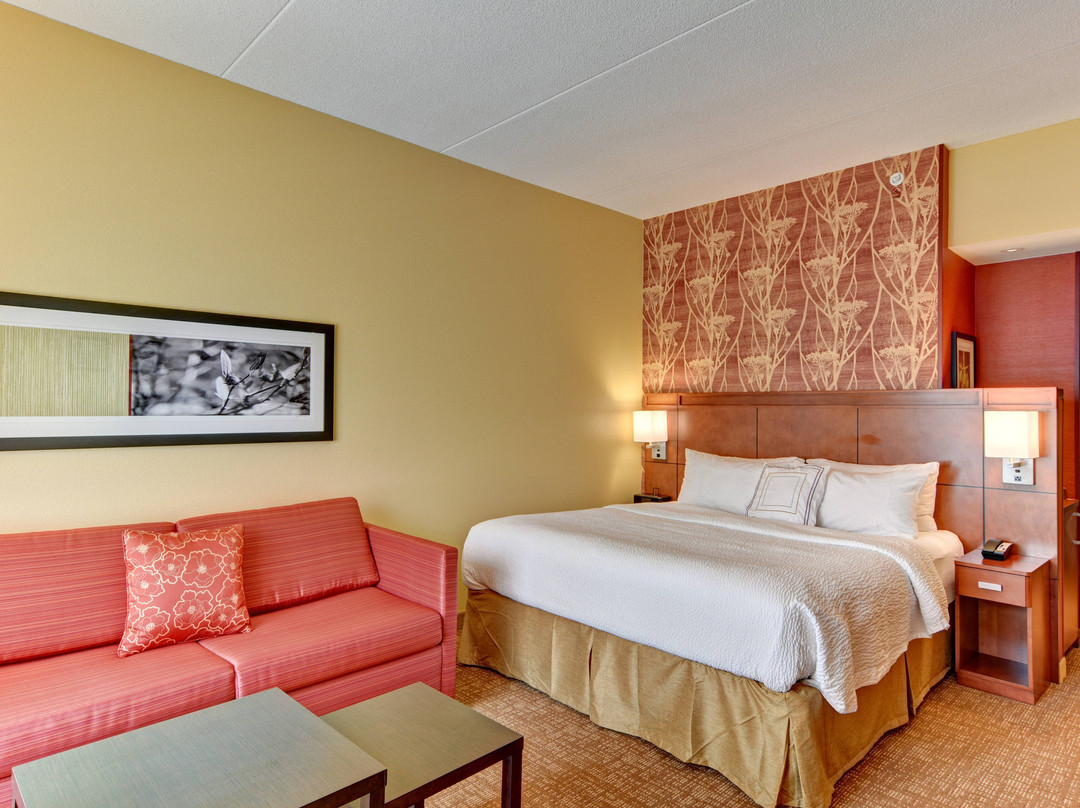 Courtyard by Marriott Bridgeport Clarksburg主图