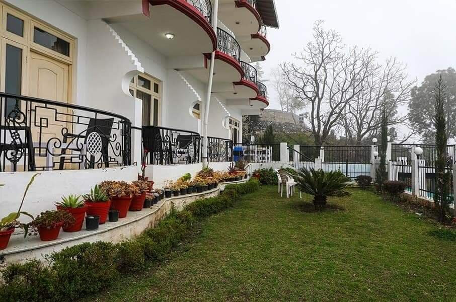 蓝宝石酒店主图